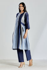 Load image into Gallery viewer, Handcrochet Paneled Tunic in Blue
