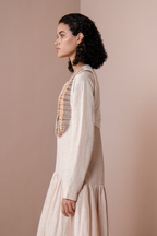 Colorblocked Textured Bib