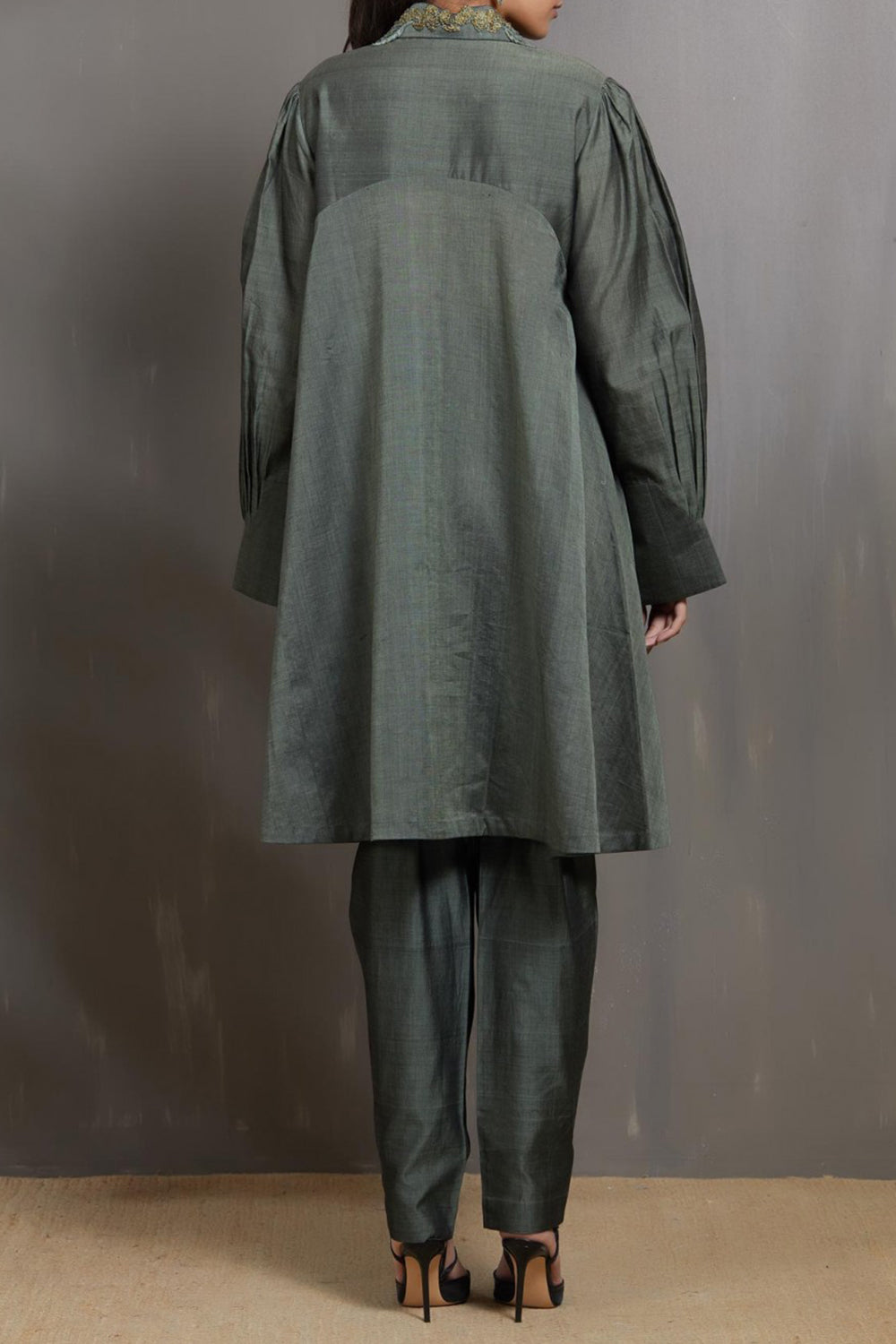 Oak Tunic with Trousers
