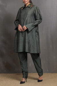 Oak Tunic with Trousers